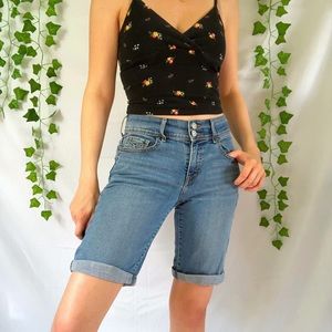 Y2K Levi’s 515 Bermuda shorts